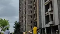 రాజీవ్ స్వగ్రహ దరఖాస్తు ఫీజు స్వాహా