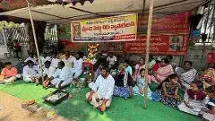 డబుల్ సెంచురీ కొట్టిన చిరు వ్యాపారుల దీక్షలు