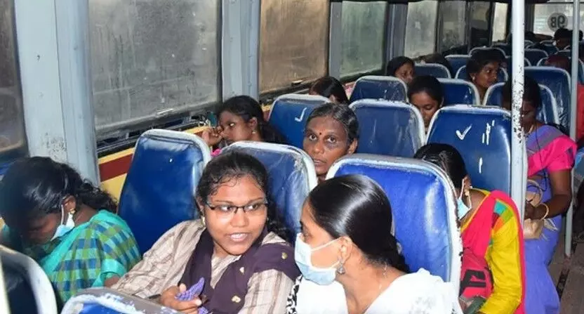 ఏపీ మహిళలకు ఉచిత బస్ ప్రయాణంలో కోత ఏపీ మహిళలకు ఉచిత బస్ ప్రయాణంలో కోత