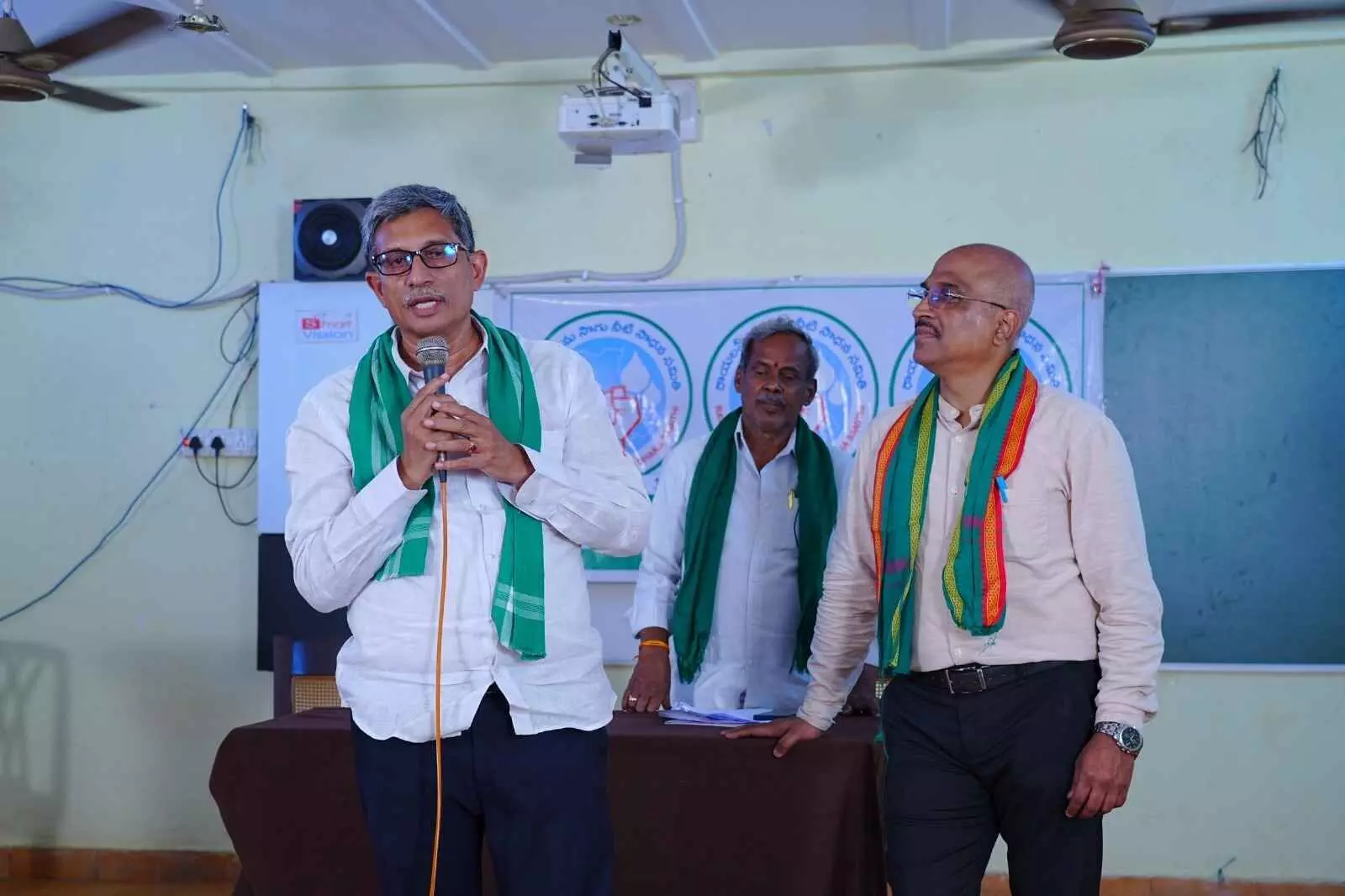 31న సిద్ధేశ్వరం అలుగు ప్రజా శంకుస్థాపన వార్షికోత్సవం 31న సిద్ధేశ్వరం అలుగు ప్రజా శంకుస్థాపన వార్షికోత్సవం