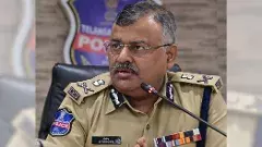 తెలంగాణలో సోషల్ మీడియా అసభ్య పోస్టులపై పోలీసుల ఉక్కుపాదం