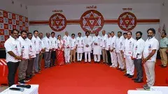 జనసేన ఎమ్మెల్యేల రహస్య భేటీ