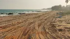 విశాఖ బీచ్ ని పదిహేనేళ్లుగా కొరుక్కుతింటున్నారు....