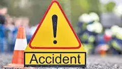 ఏపీలో ఘోర రోడ్డు ప్రమాదం..డిప్యూటీ కలెక్టర్‌ మృతి