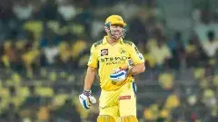 సీఎస్కే కెప్టెన్ గా మళ్లీ ధోనికే బాధ్యతలు