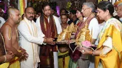 సీతారాముల వారికి 6 కోట్ల విలువైన వజ్రాల కిరీటాలు