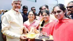 నాకు వేరే ఆశల్లేవ్‌..మీ ప్రేమాభిమానాలు కావాలి