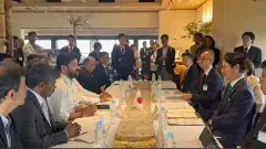 కిటాక్యూషూ నగరంలో తెలంగాణ సీఎం రేవంత్ కు సంప్రదాయ స్వాగతం