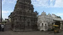 శ్రీకూర్మావతారునికే దిక్కులేదు!