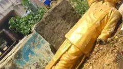 శ్రీకాకుళం జిల్లాలో వైఎస్‌ఆర్‌ విగ్రహం ధ్వంసం