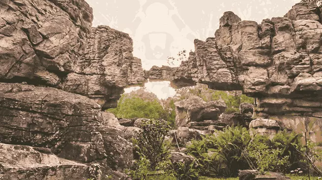 Tirumala Silathoranam || తిరుమలలో ప్రకృతి చెక్కిన అపురూపమైన రాతి చిత్రం..!