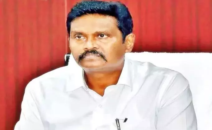సీనియర్ ఐపీఎస్ సునీల్కుమార్పై తాజాగా మరో కేసు సీనియర్ ఐపీఎస్ సునీల్కుమార్పై తాజాగా మరో కేసు