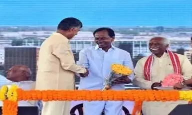 2015 నాటి శంకుస్థాపన సందర్భంలో కేసీఆర్, బండారు దత్తాత్రేయతో చంద్రబాబు