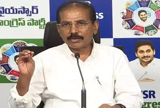 కావాలనే కౌంటర్ కేసులు పెట్టి వేధిస్తున్నారు కావాలనే కౌంటర్ కేసులు పెట్టి వేధిస్తున్నారు