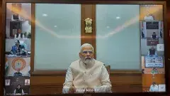 జాతీయ పాజెక్టులను సకాలంలో పూర్తి చేయండి