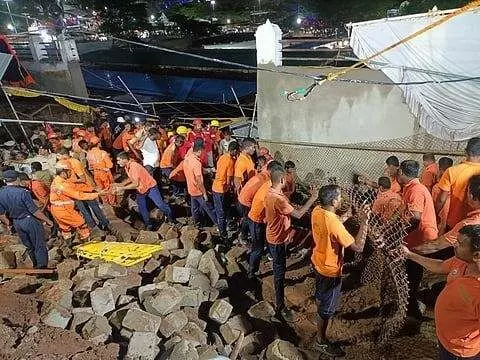 అంతులేని నిర్లక్ష్యమే ఏడుగురు భక్తుల్ని మింగేసిందా?
