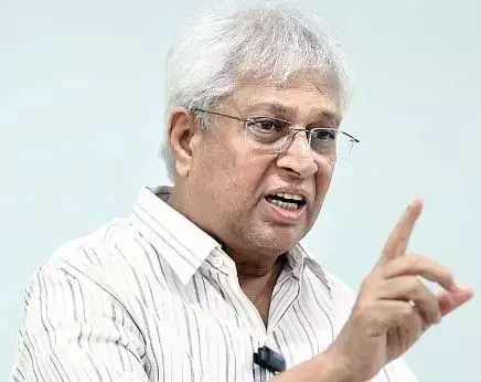 ఐపీఎస్‌ అంజనేయులుకు ఉండవల్లి అరుణ్‌కుమార్‌ క్లీన్‌చిట్‌