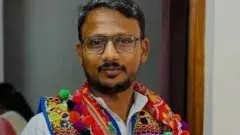 అవినీతి కేసుల్లో గిరిజన ఎమ్మెల్యేలే ఎందుకు అరెస్ట్ అవుతారు?