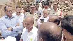 అధికారులపైనే వేటు.. అమాత్యుల ఊసే లేదు..