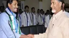 చంద్రబాబు, జగన్‌ నోట..జైహింద్‌ మాట