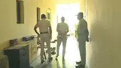 సాక్షి ధనుంజయ్ రెడ్డి ఇంట్లో పోలీసు సోదాలు ఎందుకు జరిగాయి?