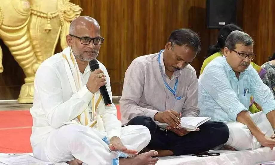 TIRUMALA|| శ్రీవారి భక్తులకు సాంప్రదాయ వంటకాలు అందించాలి..! TIRUMALA|| శ్రీవారి భక్తులకు సాంప్రదాయ వంటకాలు అందించాలి..!