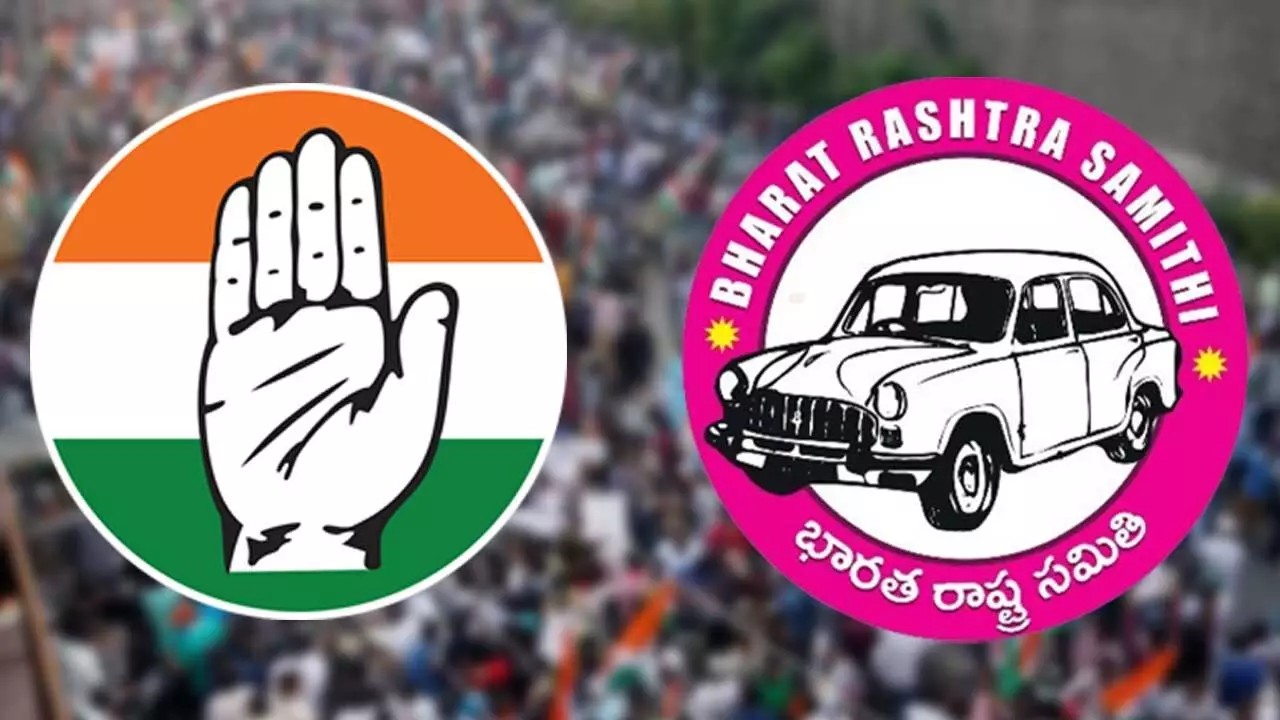 కాంగ్రెస్తో బీఆర్ఎస్ పోటీ ర్యాలీ..! కాంగ్రెస్తో బీఆర్ఎస్ పోటీ ర్యాలీ..!