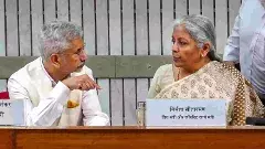 బ్యాంకర్లతో నిర్మలా సీతారామన్ సమీక్ష సమావేశం