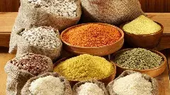 నిత్యావసర వస్తువుల్ని అధిక ధరలకు అమ్మితే కటకటాలే..