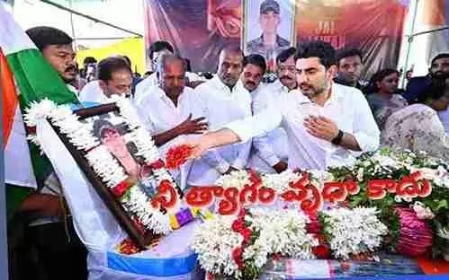 పుట్టపర్తిలో నాయక్ కాంస్య విగ్రహం... వెల్లడించిన మంత్రి లోకేష్