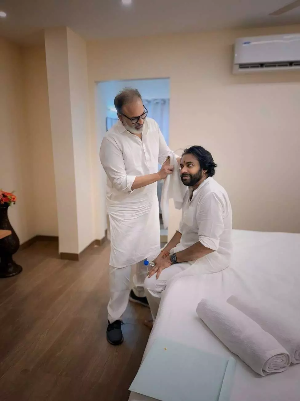నీవు చిందించిన చెమట కూటమి గెలుపునకు బాటైంది నీవు చిందించిన చెమట కూటమి గెలుపునకు బాటైంది