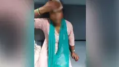 నిద్రలో  ఉన్న ప్రయాణికురాలిపై కూలిన రైల్వే బెర్త్