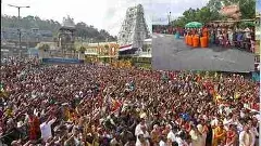 టీటీడీ ప్రయోగానికి వీఐపీల గండి.. సామాన్యులకు తప్పని కష్టాలు