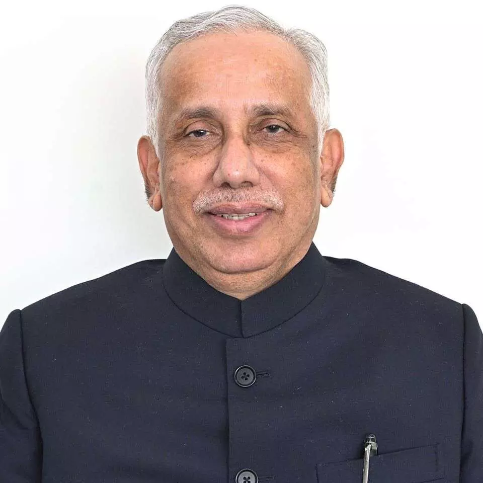 ఏపీ గవర్నర్కు ఢిల్లీలో అవమానం ఏపీ గవర్నర్కు ఢిల్లీలో అవమానం