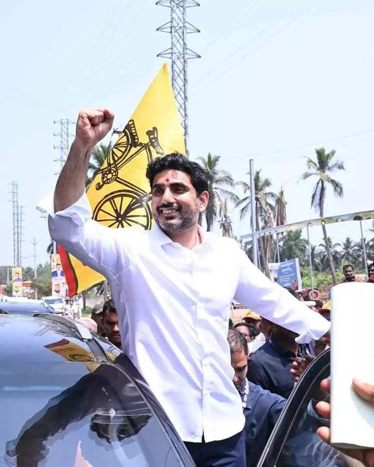 అనంతపురం జిల్లాలో లోకేష్ మూడు రోజుల పర్యటన అనంతపురం జిల్లాలో లోకేష్ మూడు రోజుల పర్యటన