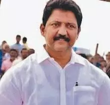 శ్వాస సమస్యతో ఇబ్బంది పడుతున్న వల్లభనేని వంశీ శ్వాస సమస్యతో ఇబ్బంది పడుతున్న వల్లభనేని వంశీ
