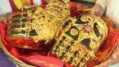 శ్రీవారికి కానుకగా రూ.  మూడు కోట్ల ఆభరణాలు