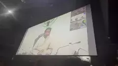 ఎంతైనా సినిమా స్టార్‌ కదా..సిల్వర్‌ స్క్రీన్‌పై పవన్‌ ముఖాముఖి