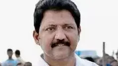 వంశీ నకిలీ ఇళ్ల పట్టాల పంపిణీపై విచారణ