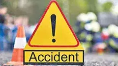 కారులోనే ఇరుక్కుని ఆరుగురు మృతి