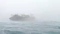 కేరళ: కార్గోషిప్ నుంచి లీక్ అవుతున్న చమురు?