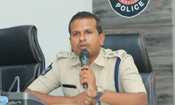 తెనాలి ఘటనపై ఎస్పీ వాదన ఇదీ...