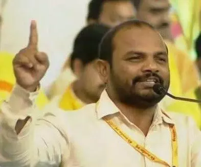 తెలంగాణలో ముక్కోడు పోయిండు..ఆంధ్రలో తిక్కోడు పోయిండు తెలంగాణలో ముక్కోడు పోయిండు..ఆంధ్రలో తిక్కోడు పోయిండు