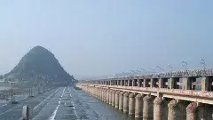 ఎన్టీఆర్ జిల్లా గొంతెండిపోతున్నది, ఎందుకు?