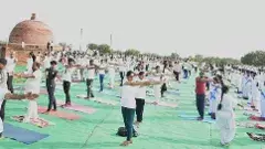 కరోనా హైరానా.. యోగా ఆగేనా?