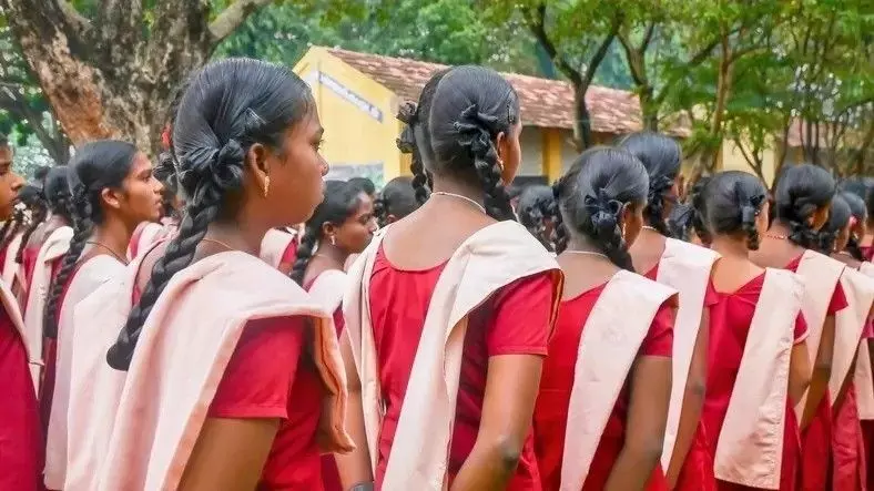 RTE అడ్మిషన్లను నిలిపేసిన తమిళనాడు ప్రభుత్వం RTE అడ్మిషన్లను నిలిపేసిన తమిళనాడు ప్రభుత్వం