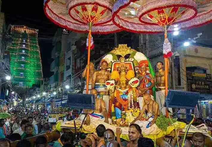 TTD | గోవిందుడికి  శ్రీవారి అపూర్వ కానుక