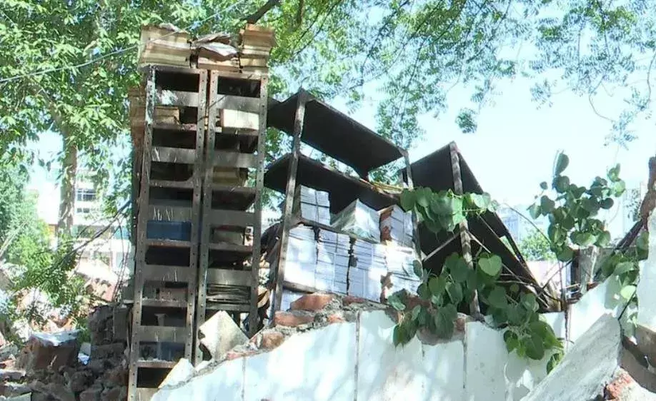 విజయవాడ శాతవాహన కాలేజీ విద్యార్థుల దారెటు?