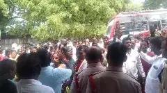 మదనపల్లె:రెండు పల్లెల్లో చిచ్చు రేపిన ప్రేమ పంచాయితీ