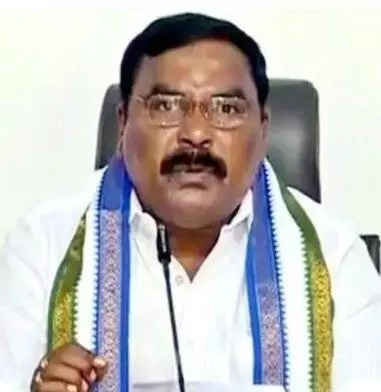 ‘తల్లికి వందనం’ పేరుతో ‘తల్లులకు వంచన’